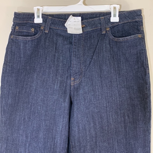 NWT. Boston Proper 16 Highrise Jeans. - Picture 2 of 9